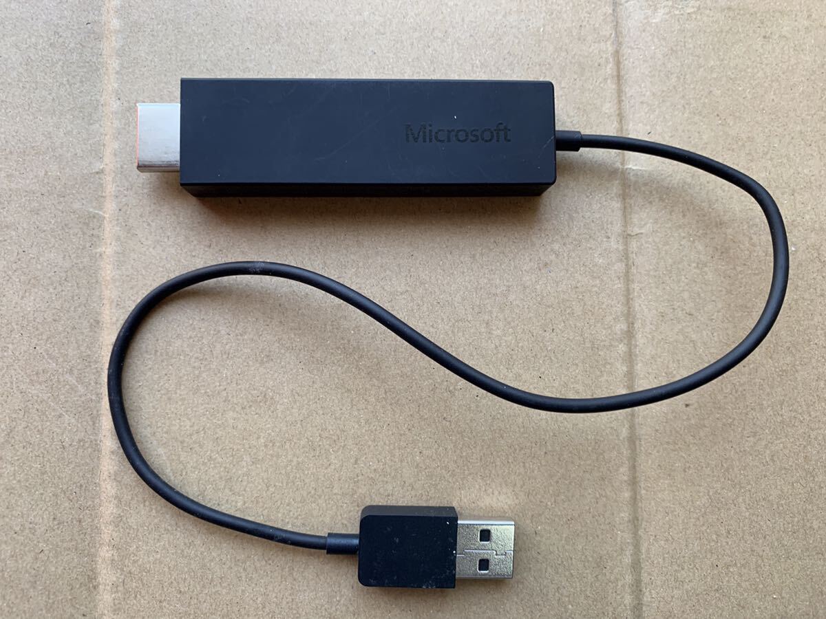 Microsoft ワイヤレディスプレイアダプター 1628 CG4-00009 HDMI延長ケーブル無しの画像1