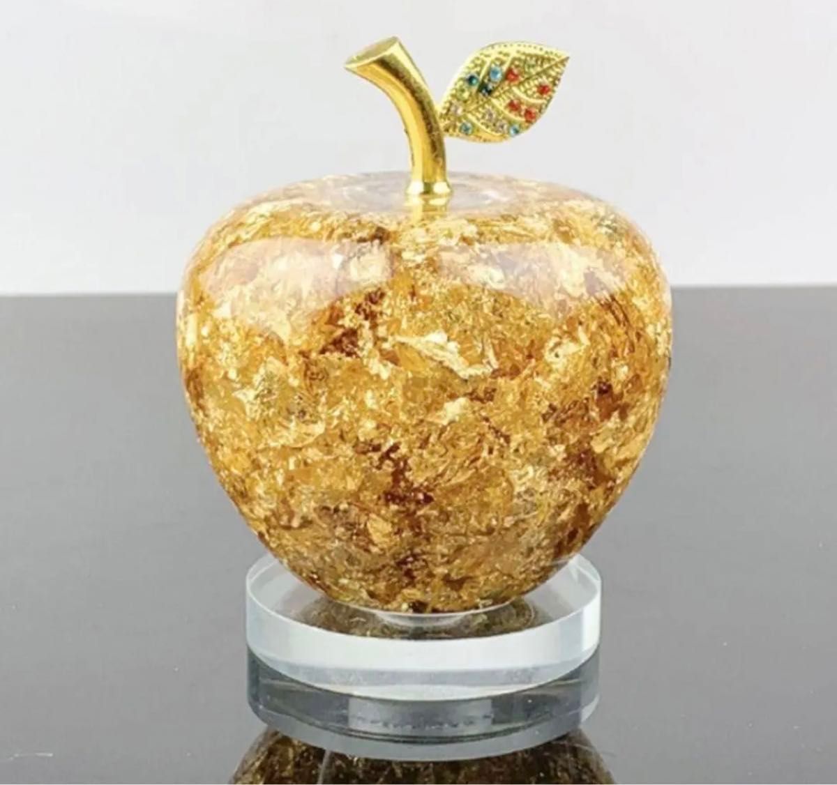 ゴールデンアップル　金リンゴ　置物　インテリア　金運アップ　可愛い　風水　玄関　装飾　金粉　お金　 丸玉 天然　台付　一粒万倍日