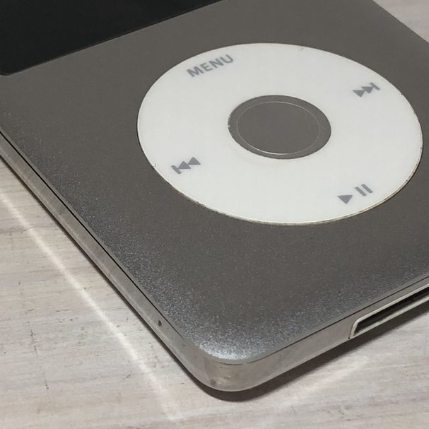 【動作確認済】　Apple iPod classic 120GB A1238 MB562J　シルバー　　美品_画像3