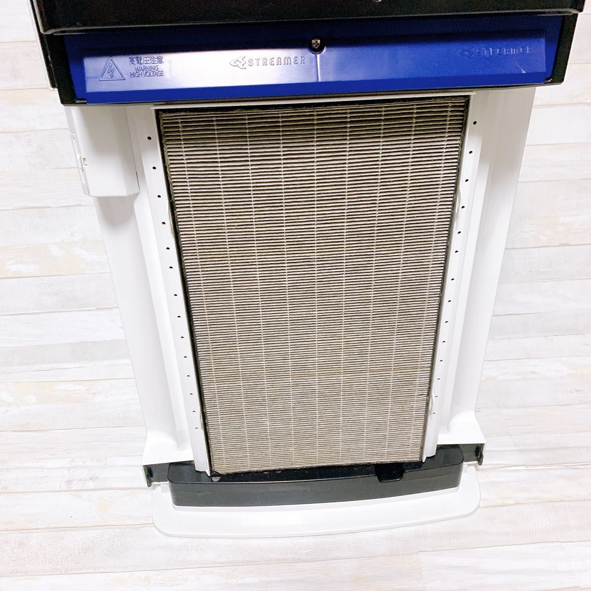 DAIKIN 加湿ストリーマ 空気清浄機 MCK70XE8-W ホワイト 2021年 DAIKIN 加湿ストリーマ 空気清浄機 MCK70XE8-W ホワイト 2021年