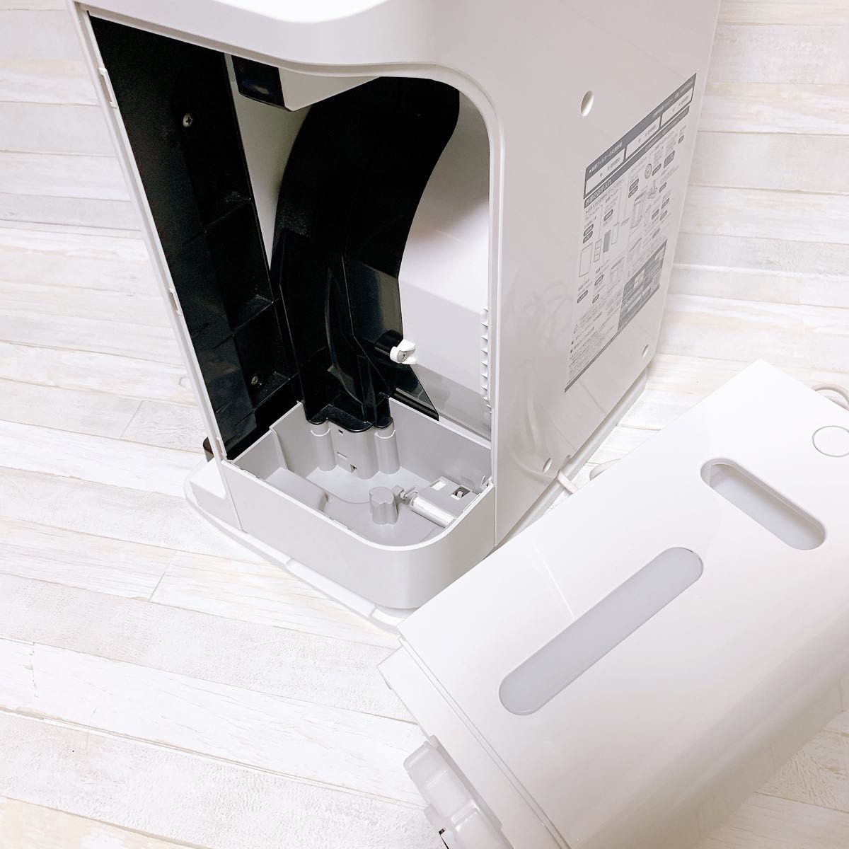 DAIKIN 加湿ストリーマ 空気清浄機 MCK70XE8-W ホワイト 2021年 DAIKIN 加湿ストリーマ 空気清浄機 MCK70XE8-W ホワイト 2021年