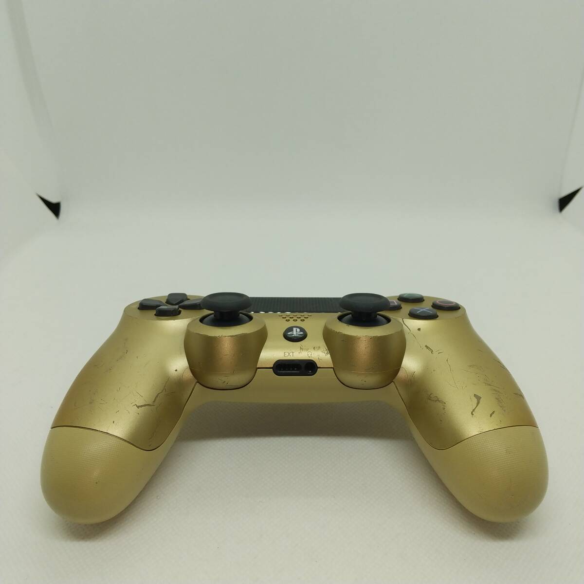 【SONY純正】①PS4 DUALSHOCK4　ゴールド　金色　デュアルショック4　【完全動作品】_画像2