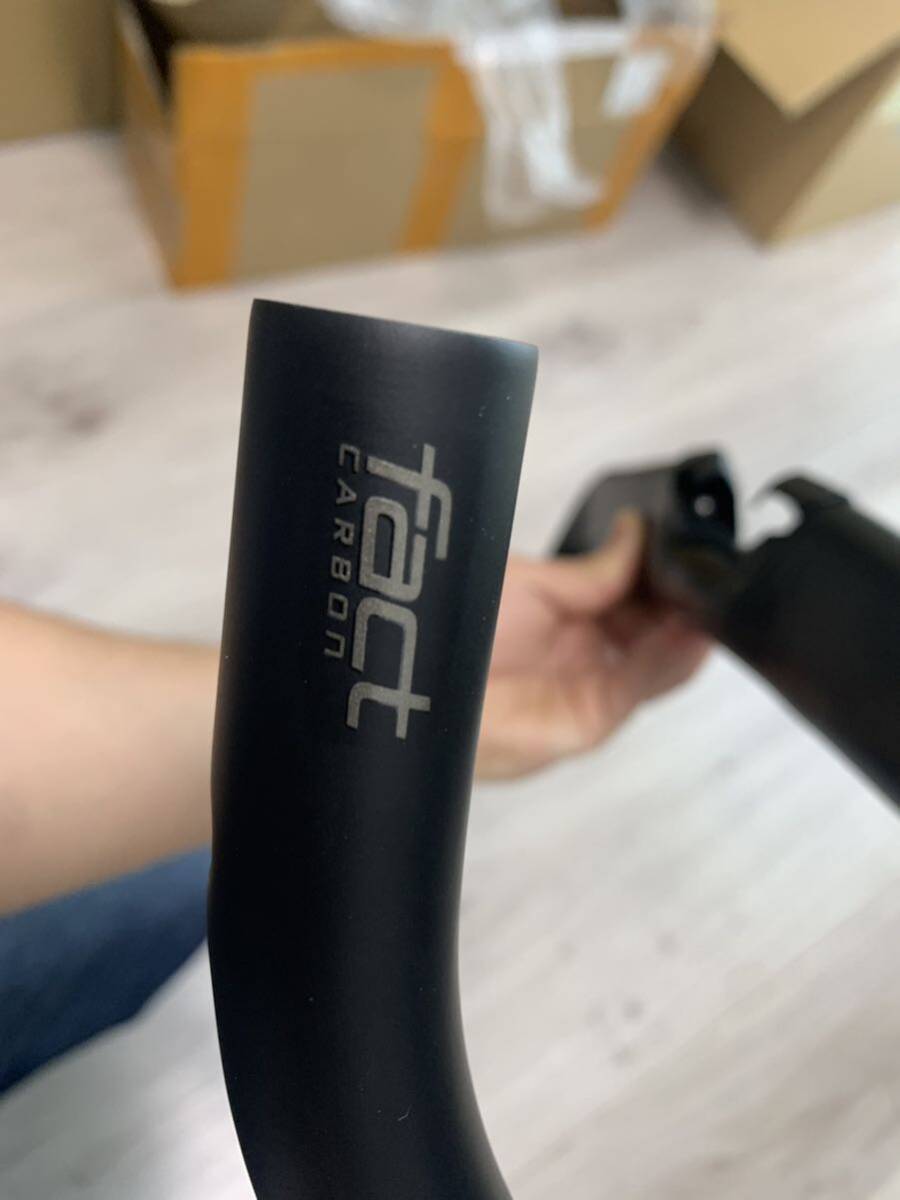 新品送料込 エアロフライ2 風 ドロップハンドル カーボン ケーブル内装可 検）SPECIALIZED スペシャライズド エスワークス S-WORKSの画像3