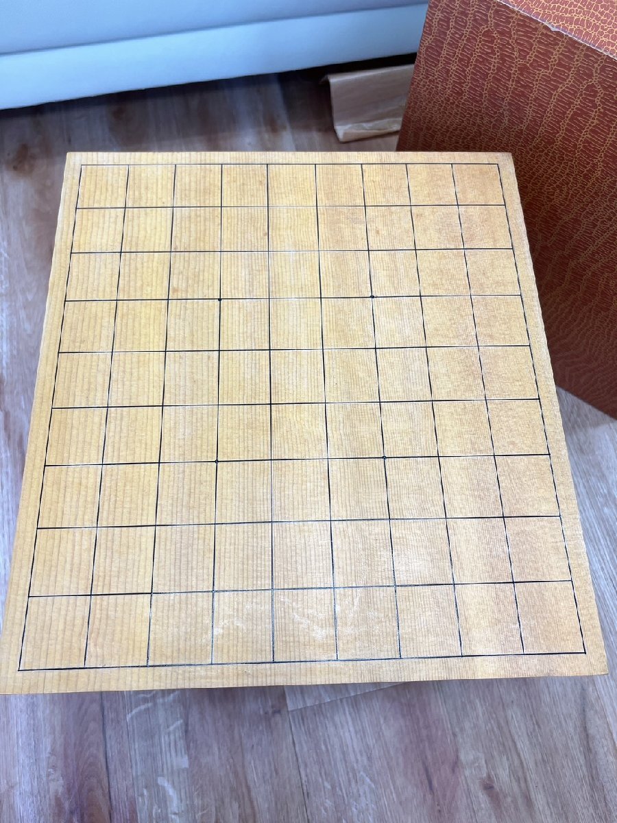 名家蔵出し高級 将棋盤 脚付き ヘソ有 天然木 厚み20㎝ 現状品【AA024】の画像2