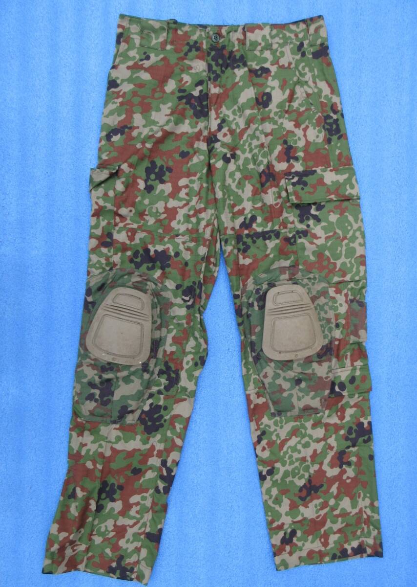 ３Ａ陸上自衛隊迷彩ズボン、クレイタイプニーーパッド対応改造モデル（コンバットパンツタイプ）（Ｅ／Ｃ）の画像4