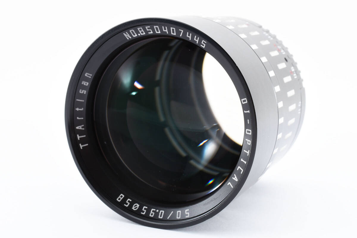 ☆銘匠光学 TTArtisan 50mm f/0.95 ソニーE用 SONY E-Mount 元箱、付属品有り♪ ♯2521の画像2