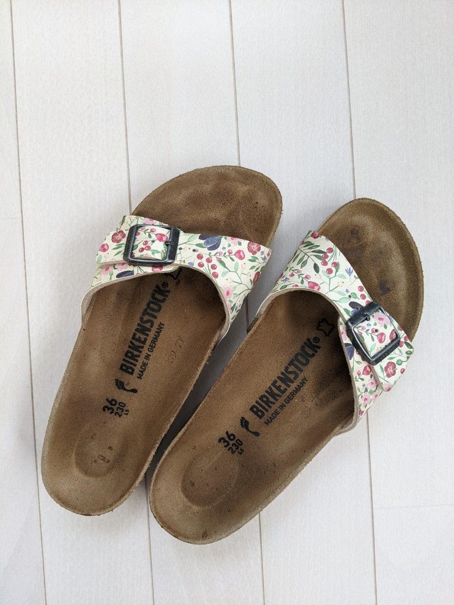 BIRKENSTOCK  サンダル 