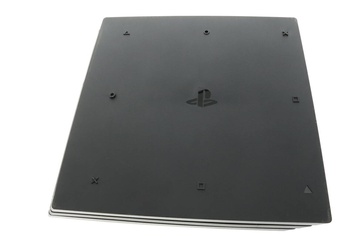 VMPD6-35-6 SONY ソニー playstation4 PS4 プレステ4 MODEL CUH-7200B 本体 TVゲーム ブラック 付属品付き 通電確認済み ジャンク_画像3