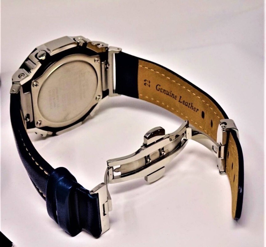 未使用・新品・Gショックカスタム本体付きGA2100ステンレス製シルバーベゼル＆本革レザーベルト・ペズリー柄ブルー文字盤メンズ腕時計の画像6
