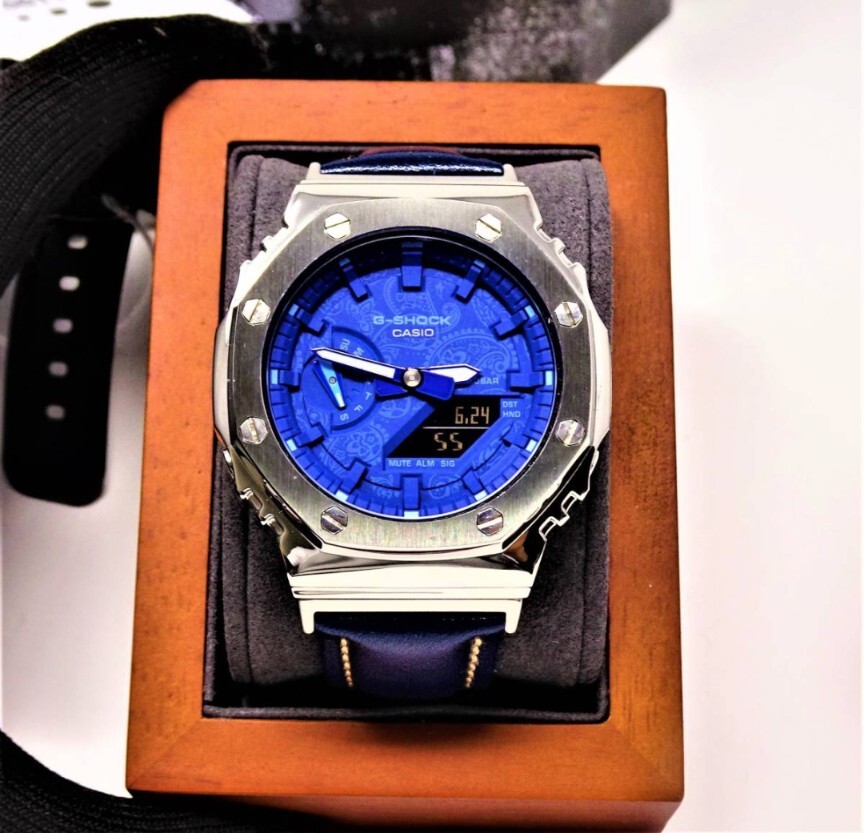 未使用・新品・Gショックカスタム本体付きGA2100ステンレス製シルバーベゼル＆本革レザーベルト・ペズリー柄ブルー文字盤メンズ腕時計の画像2