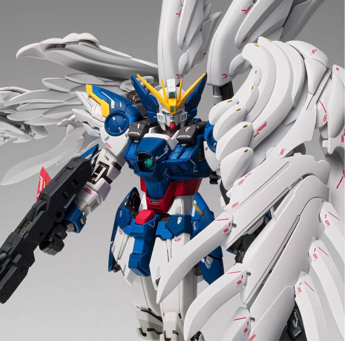 【未開封】GUNDAM FIX FIGURATION METAL COMPOSITE ウイングガンダムゼロ （EW版） Noble Color Ver. の画像3