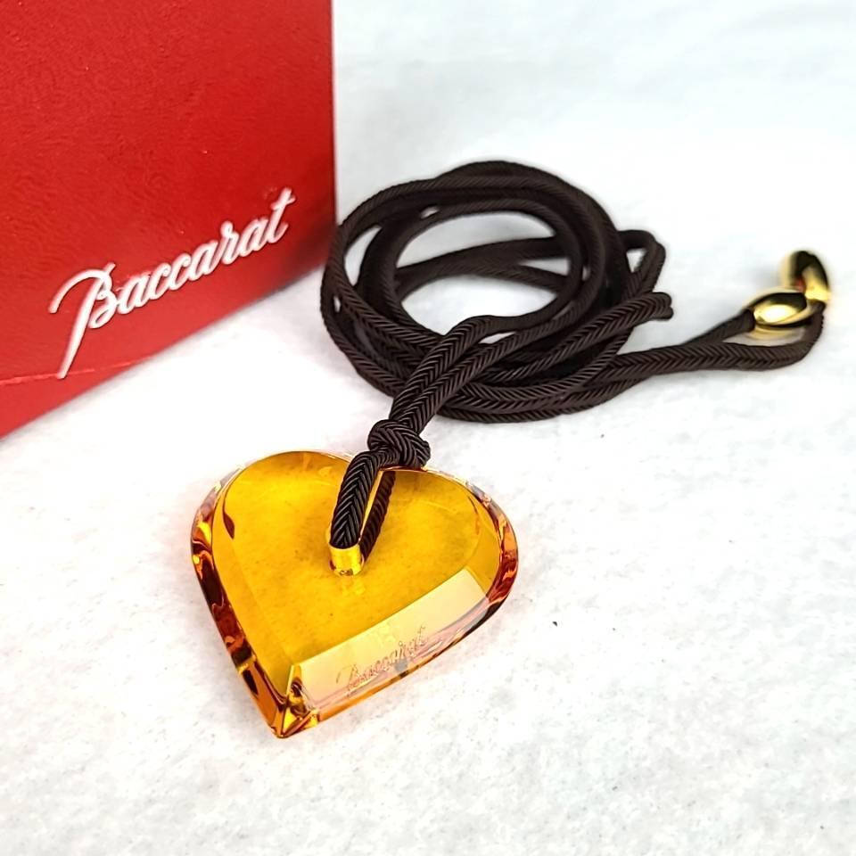 ☆ほぼ新品☆Baccarat バカラ ネックレス ハート ペンダント イエロー