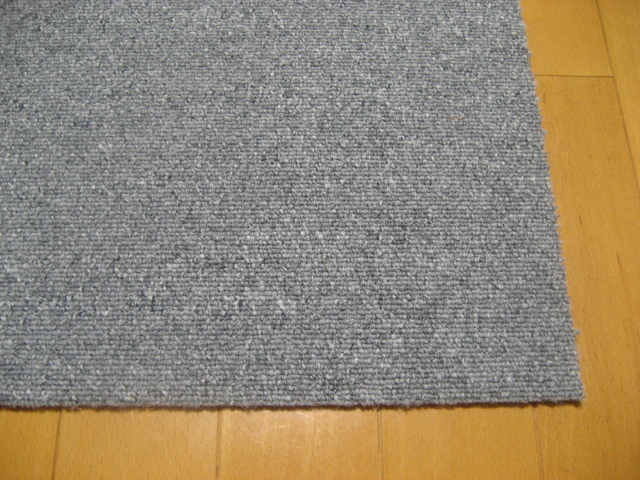 日本製タイルカーペット（２０枚）厚み約6.5mm（２０３４）在庫１５１枚・１枚２００円～_画像2