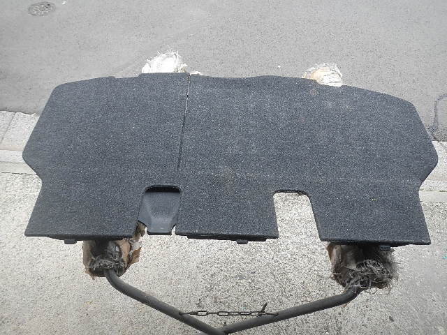 **G35933 ZRR 80 Noah Voxy Esquire original luggage board deck board 58410-28100