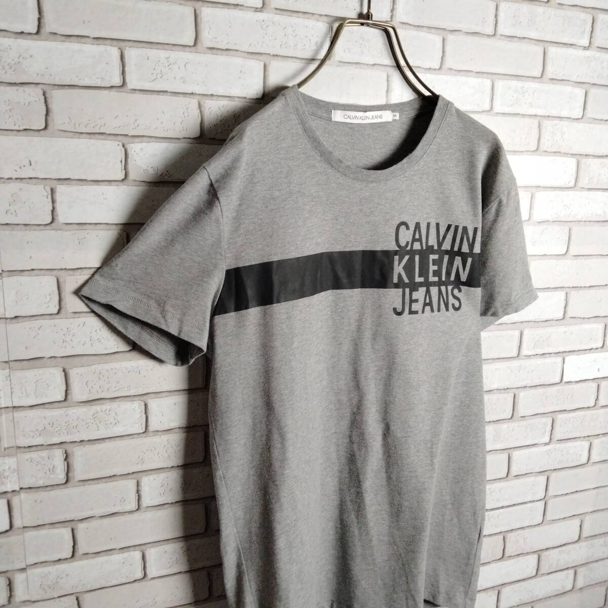 CALVIN KLEIN JEANS☆カルバンクラインジーンズ　Tシャツ　半袖　クルーネック　ビッグロゴ　プリント　グレー　黒　Ｍ_画像5