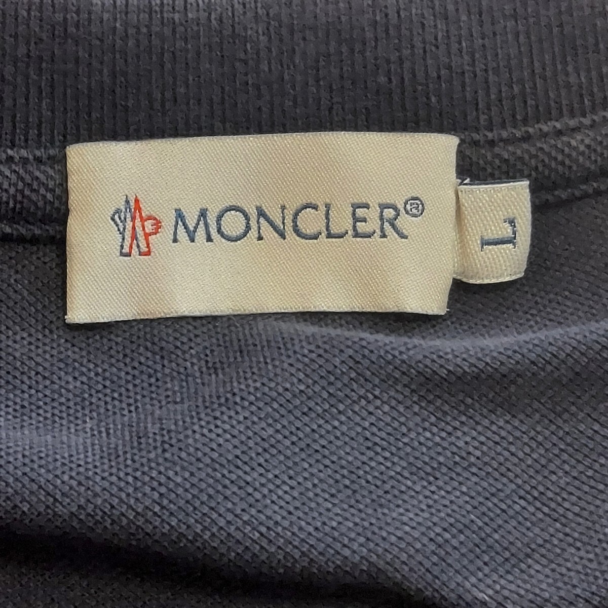 4-13【大人カッコいい】MONCLER モンクレール　ポロシャツ　ワンポイント　ライン入り　ネイビー　半袖　サイズL _画像7