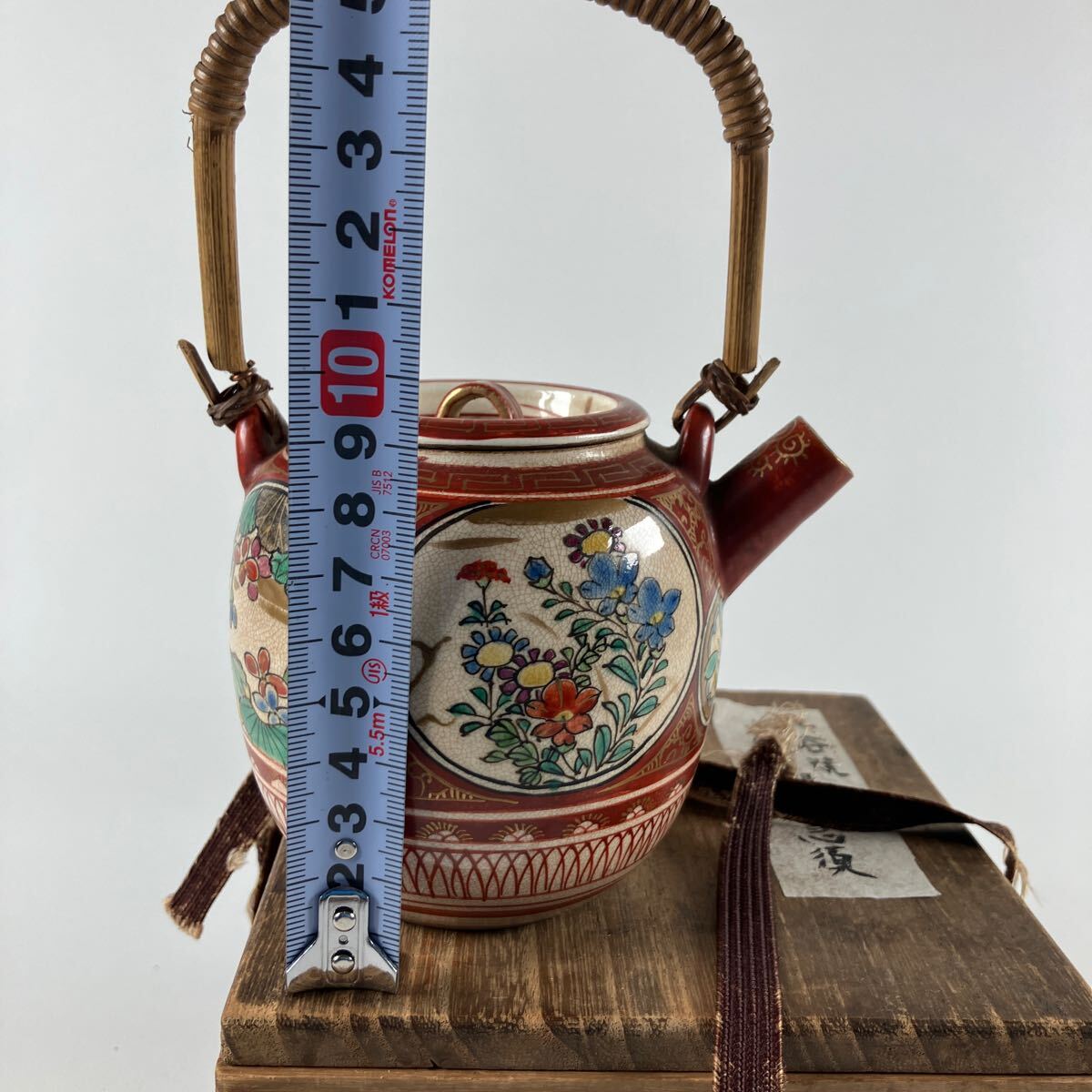 九谷焼　赤絵金蘭急須　急須　湯沸　茶道具　煎茶　茶器　民芸 骨董品 美術品 煎茶道具 金継ぎ有り_画像10