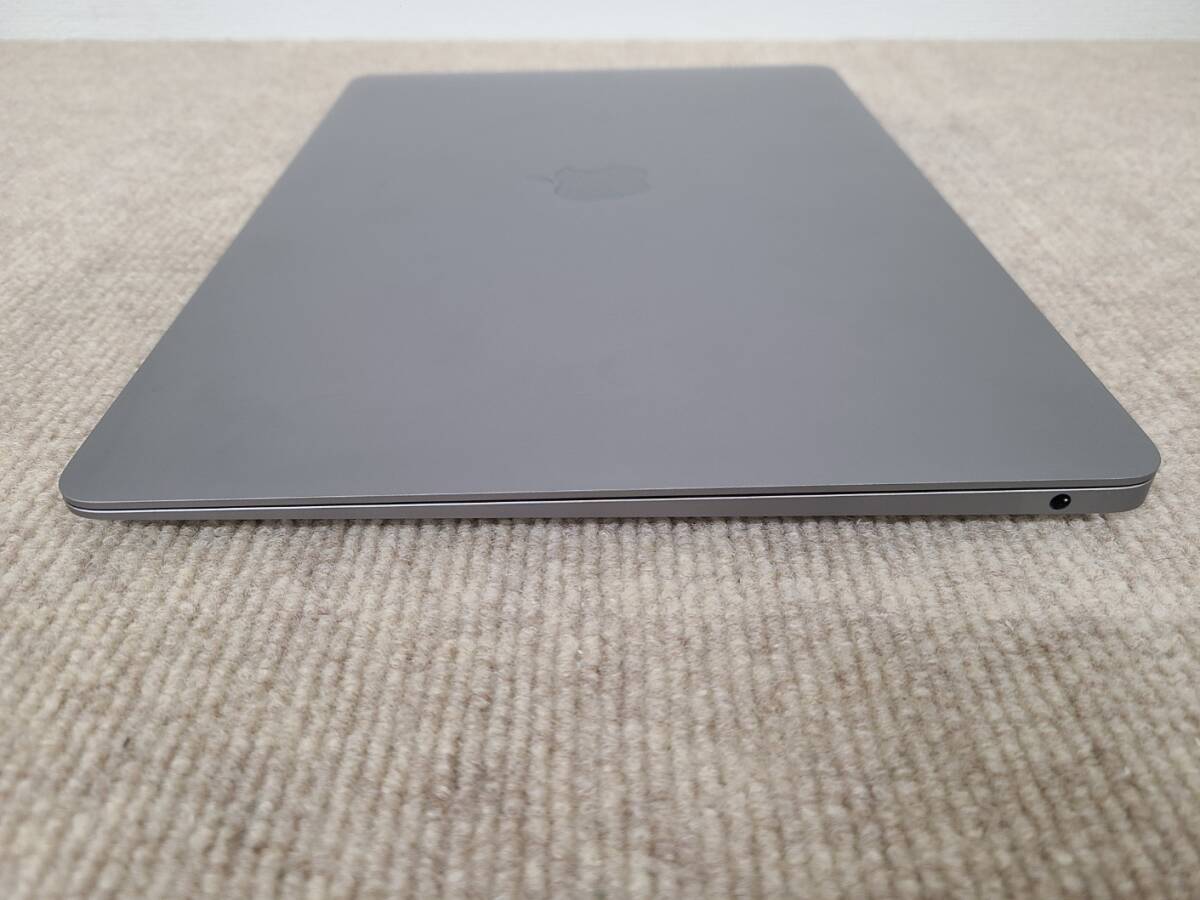 【美品】Apple MacBook Air 13(2020, A2337) M1 / RAM 16GB / SSD 256GB / スペースグレー / 充放電回数 : 53 [MC008]の画像6