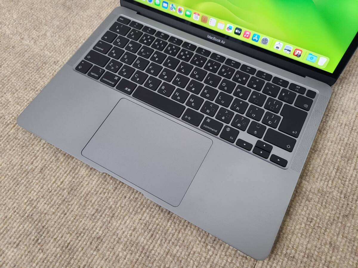 【美品】Apple MacBook Air 13(2020, A2337) M1 / RAM 16GB / SSD 256GB / スペースグレー / 充放電回数 : 53 [MC008]の画像7