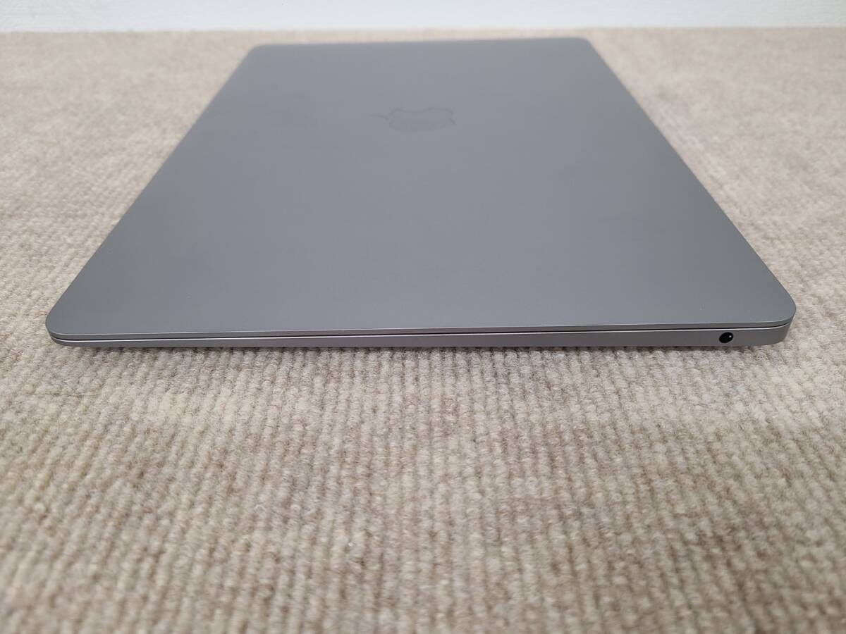 【良品】Apple MacBook Air 13(2020, A2337) M1 / RAM 16GB / SSD 256GB / スペースグレー / 充放電回数 : 71 [MC009]の画像6