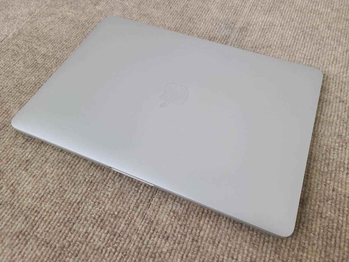 【良品】Apple MacBook Pro 13(2020, A2338) M1 / RAM 16GB / SSD 256GB / シルバー / 充放電回数 : 205 [MC012]_画像3