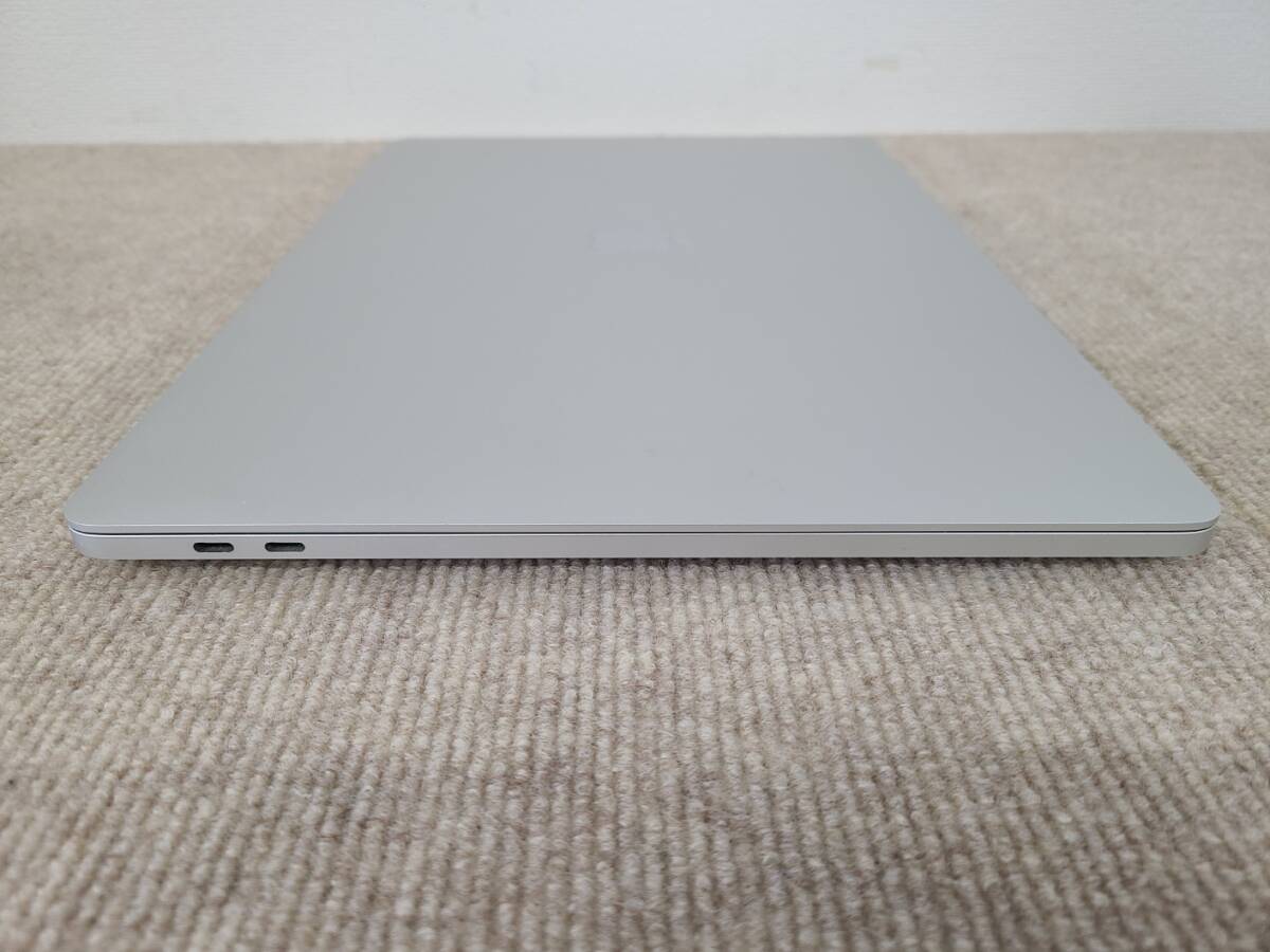 Apple MacBook Pro 16(2019, A2141) Core i9-9980HK / 2.4GHz / RAM 32GB / SSD 1TB / シルバー / 充放電回数 : 234 [MC023]