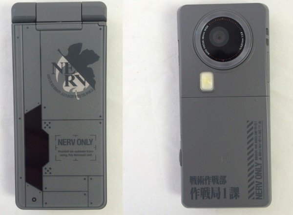 ☆☆docomo ドコモ ガラケー 携帯電話 エヴァンゲリオン SH-06A NERV 判定〇 グレー系☆ジャンク品の画像3