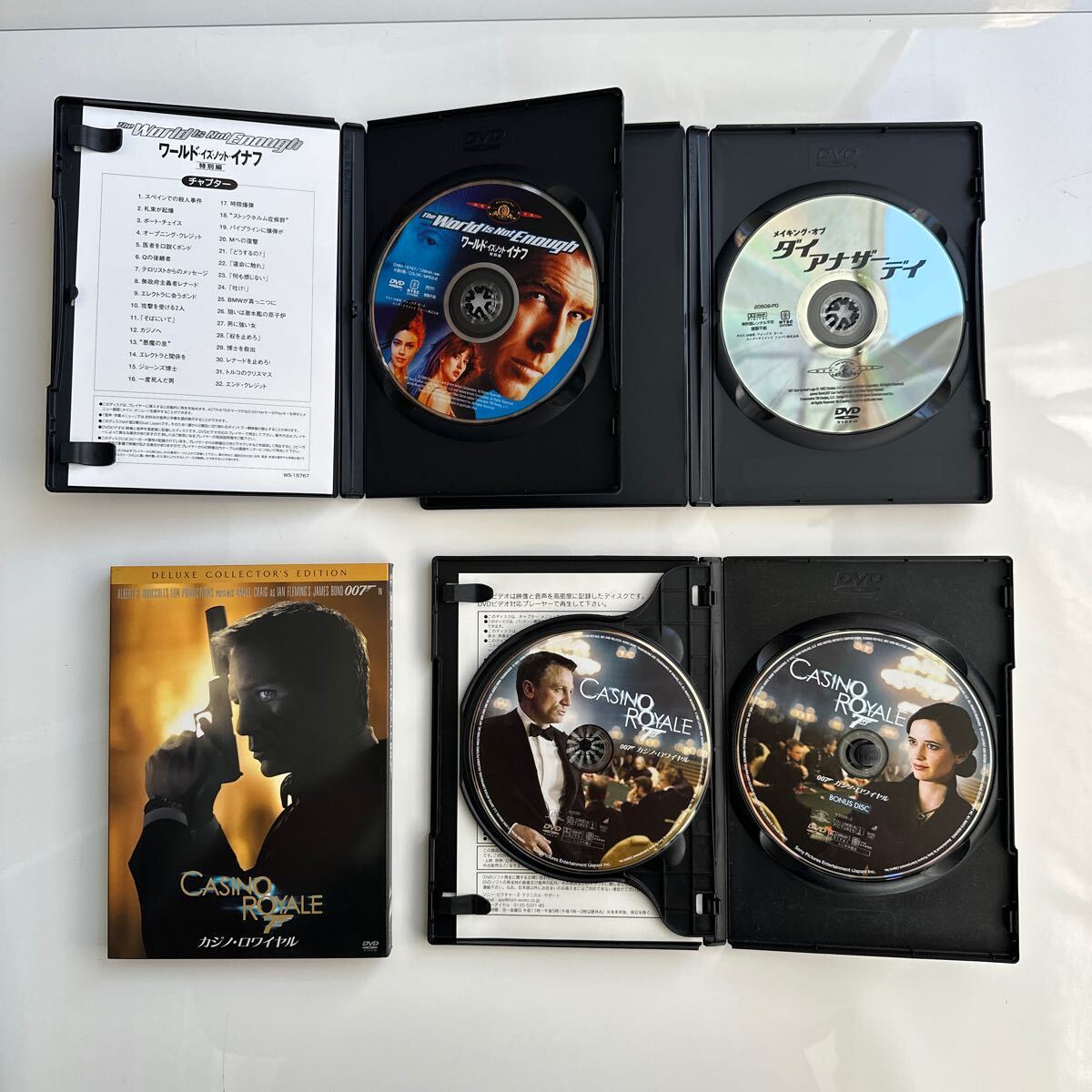 DVD 映画007 製作40周年記念限定BOXと、ダイアナザーデイの限定版、カジノロワイヤルの限定版がセットになった24枚DVD ジェームズボンドの画像7