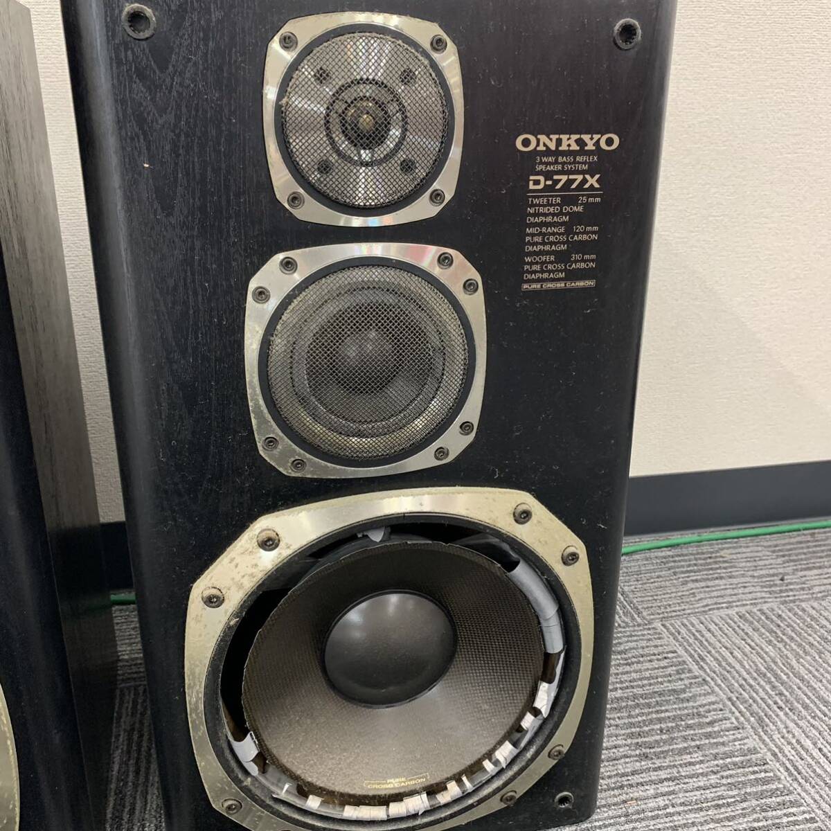 【直接引取り限定】 Onkyo D-77X スピーカー オンキョー 3way 現状品 ジャンク品 オーディオ Dr 1653-84の画像4