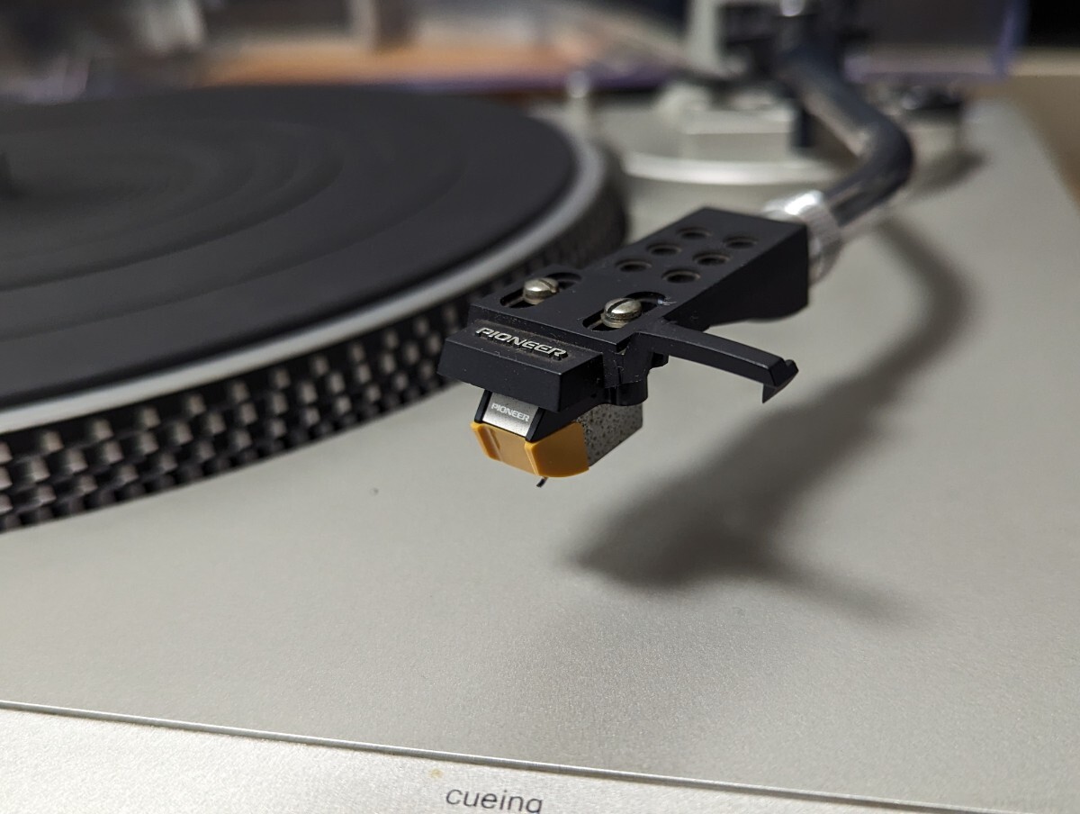 Technics проигрыватель SL-D30 3 стрелки есть б/у 