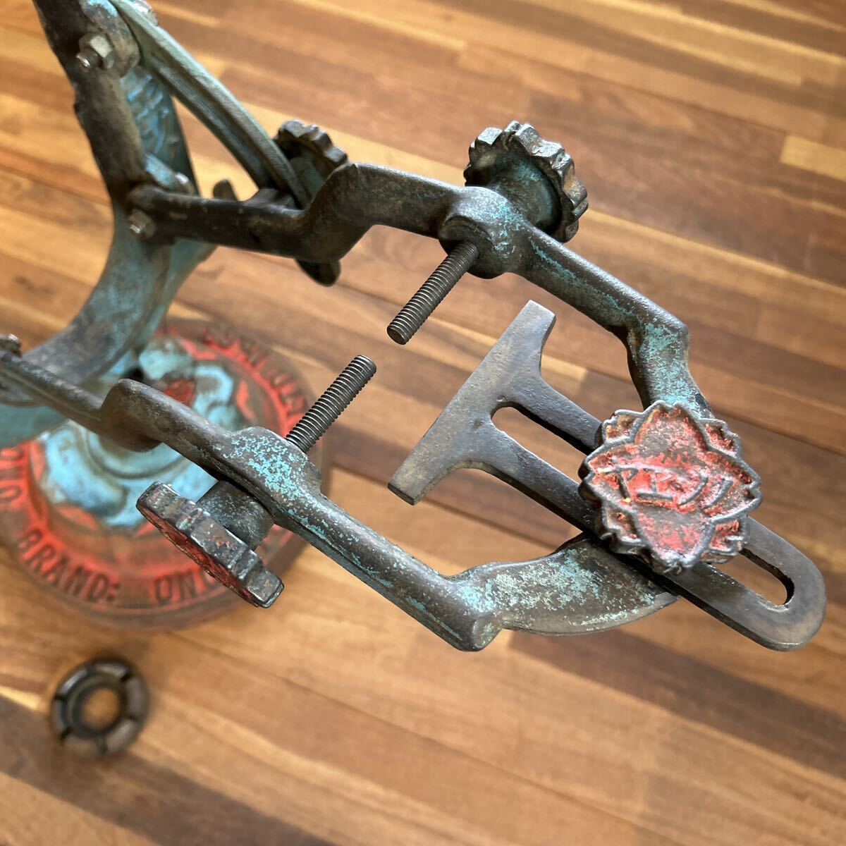5950円 二輪車特殊工具 バイク 自転車 ヤエソノ 振れ取り台 5950円 二輪車特殊工具 バイク 自転車 ヤエソノ 振れ取り台