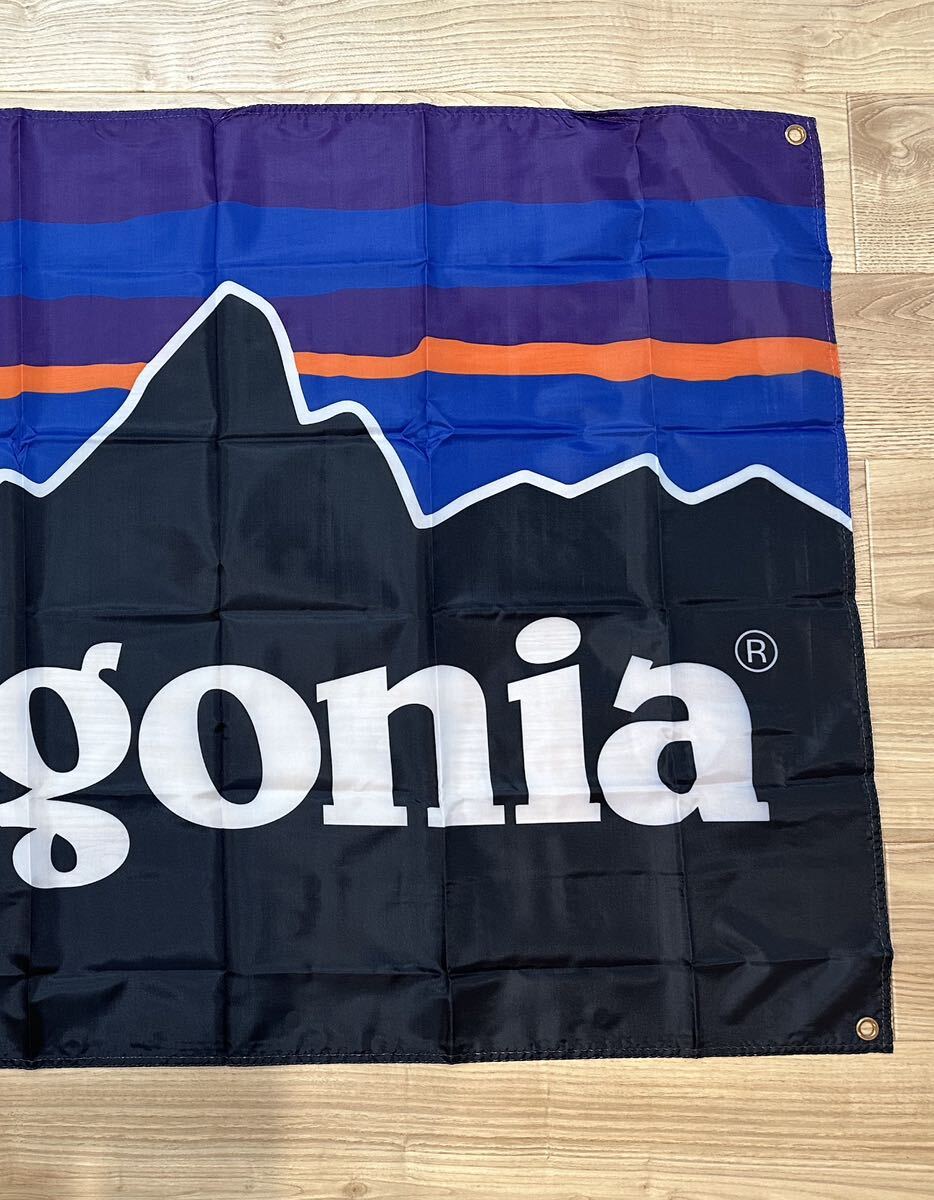 約150x90cm パタゴニア patagonia 特大フラッグ バナー タペストリー 旗 お部屋の装飾 ガレージ装飾 アウトドア ロゴ_画像3