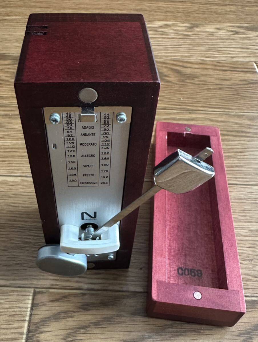 NIKKO metronome 木製ミニ 332ワインレッド ニッコー メトロノーム 小型 レトロ 日本製の画像1