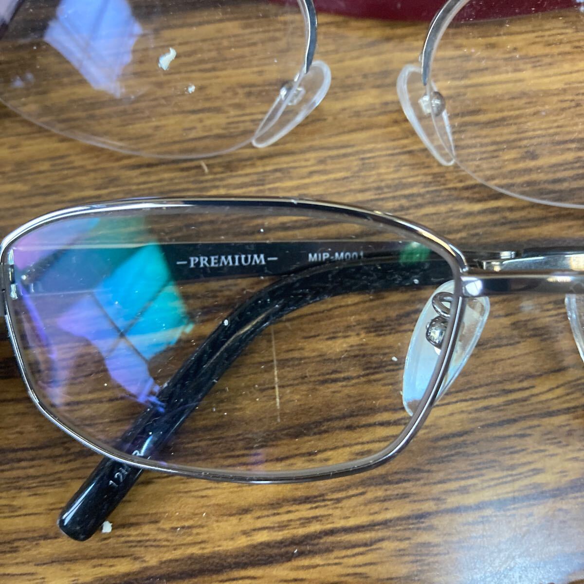 メガまとめ売り 50本 サングラス 眼鏡 老眼鏡 フレーム めがね 度レンズ有/無 金属フレーム チタン ブランド ビンテージ _画像9