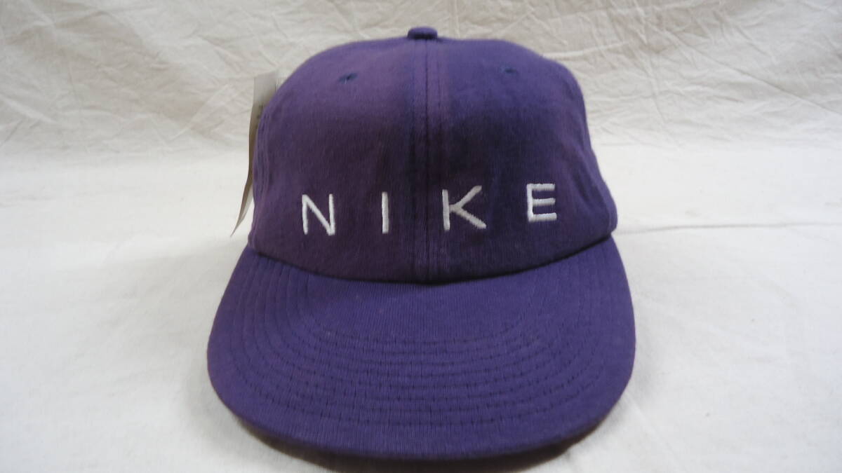 NIKE WOMENS 旧モデル CAP 561187-535 紫 60%off 半額以下 ナイキ 女性用 帽子 キャップ レターパックライト おてがる配送ゆうパック 匿名の画像2