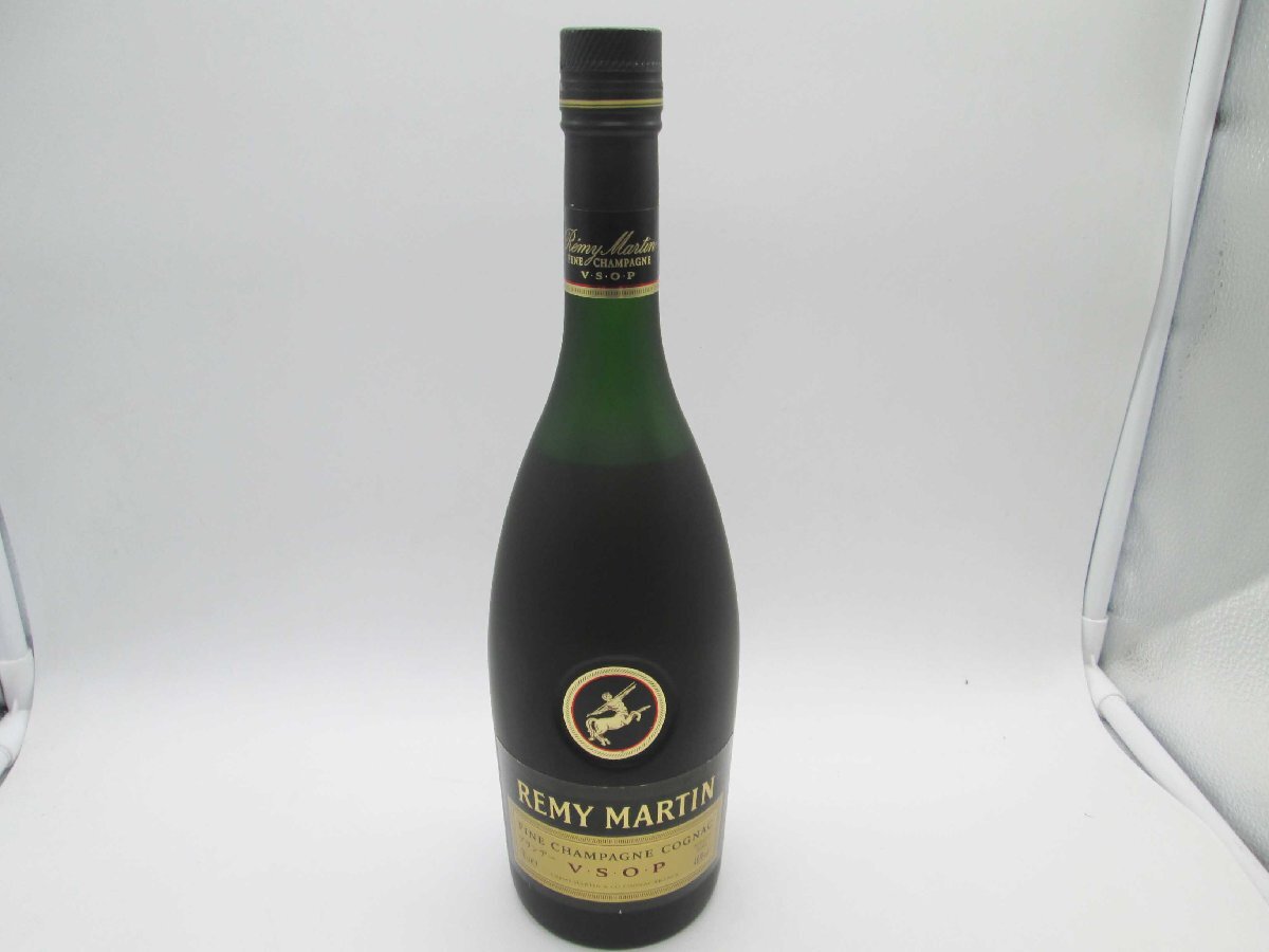 ■【未開封】REMY MARTIN レミーマルタン VSOP FINE CHAMPAGNE COGNAC ブランデー 700ml 40% コニャック 洋酒■/A_画像1