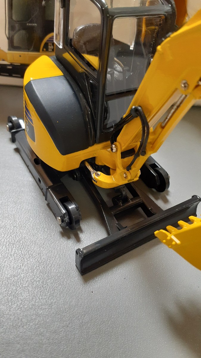 ☆ 新品未使用 訳あり品 ☆２台セット ☆ ダイヤペット ☆ ゴムキャタピラー無し ☆ KOMATSU ☆小松 油圧 シャベル ☆ GALEO ☆ PC 50MR ☆の画像6