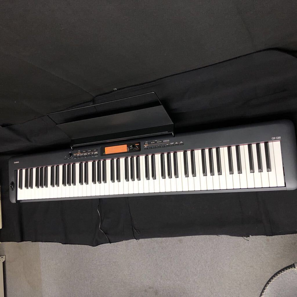 【美品】CASIO 電子ピアノ 音楽 キーボード 2022年 CDP-S300動作確認品 88鍵盤 鍵盤楽器 説明書つきF13_画像2