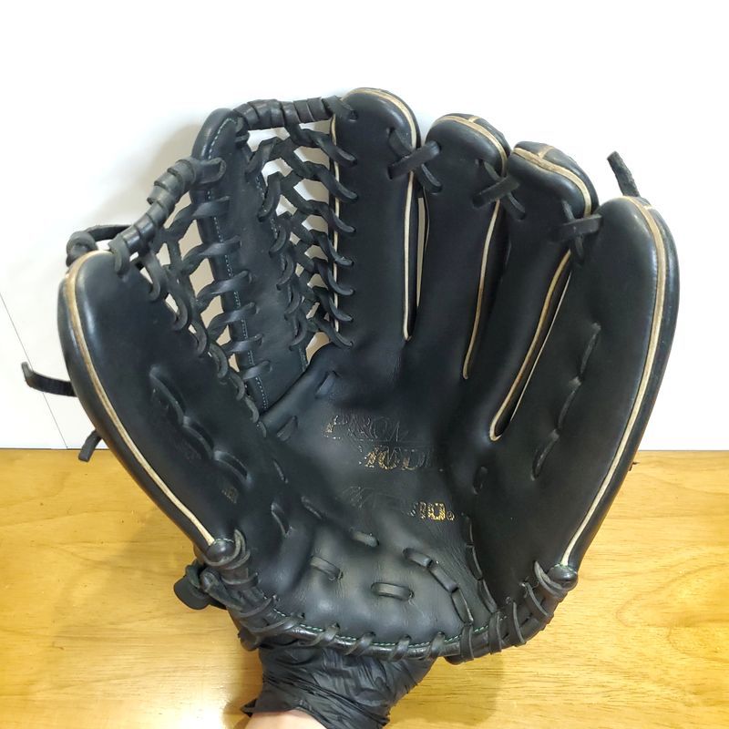 ミズノ イチローモデル Mマークラベル 限定ゴールド刻印 Mizuno 一般用大人サイズ 13 外野用 軟式グローブ_画像2