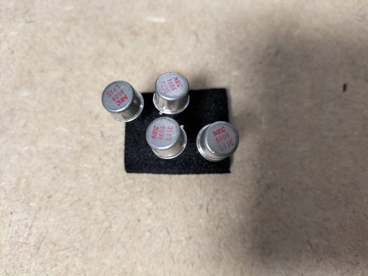 NEC transistor 2SA606 4 piece set unused 