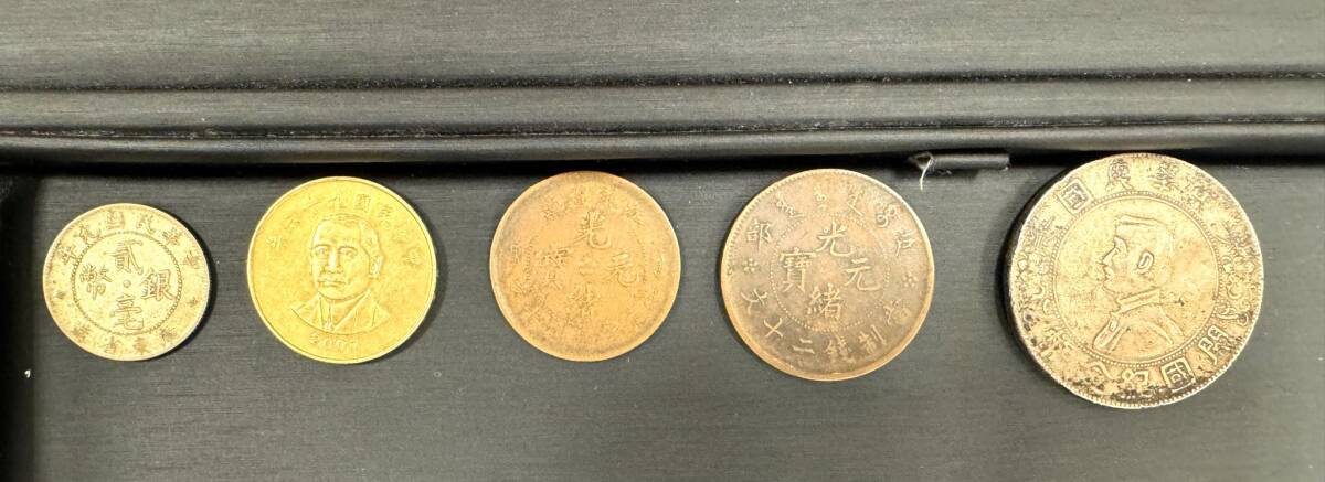 #9406 古美術 古銭 硬貨 硬幣 貨幣 外国銭 外国コイン 大量まとめ 約4.5kg アンティーク おまけつきの画像4
