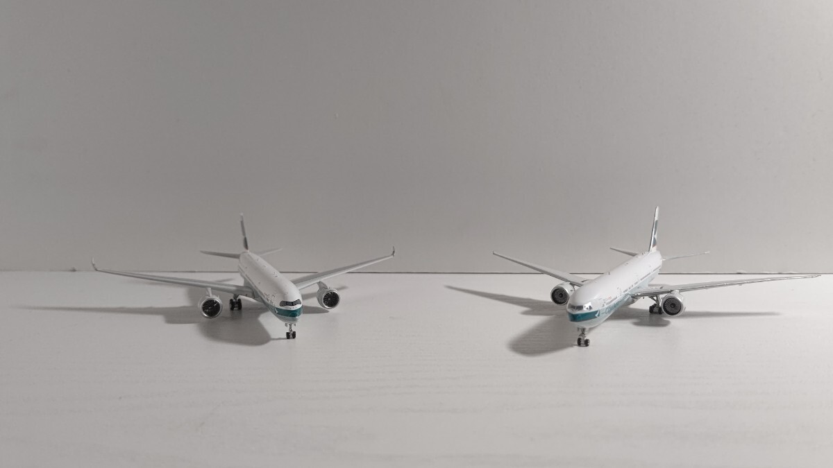 1/400 Phoenix Cathay Pacific Airlines キャセイパシフィック航空 AIRBUS A350-900 BOEING 777-300ER 旅客機 2個セット_画像5