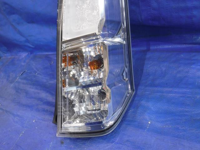 【宮城 塩釜発】中古 右テールランプ ワゴンＲ DBA-MH34S 純正品 LED トーカイ 35603-72M1の画像3