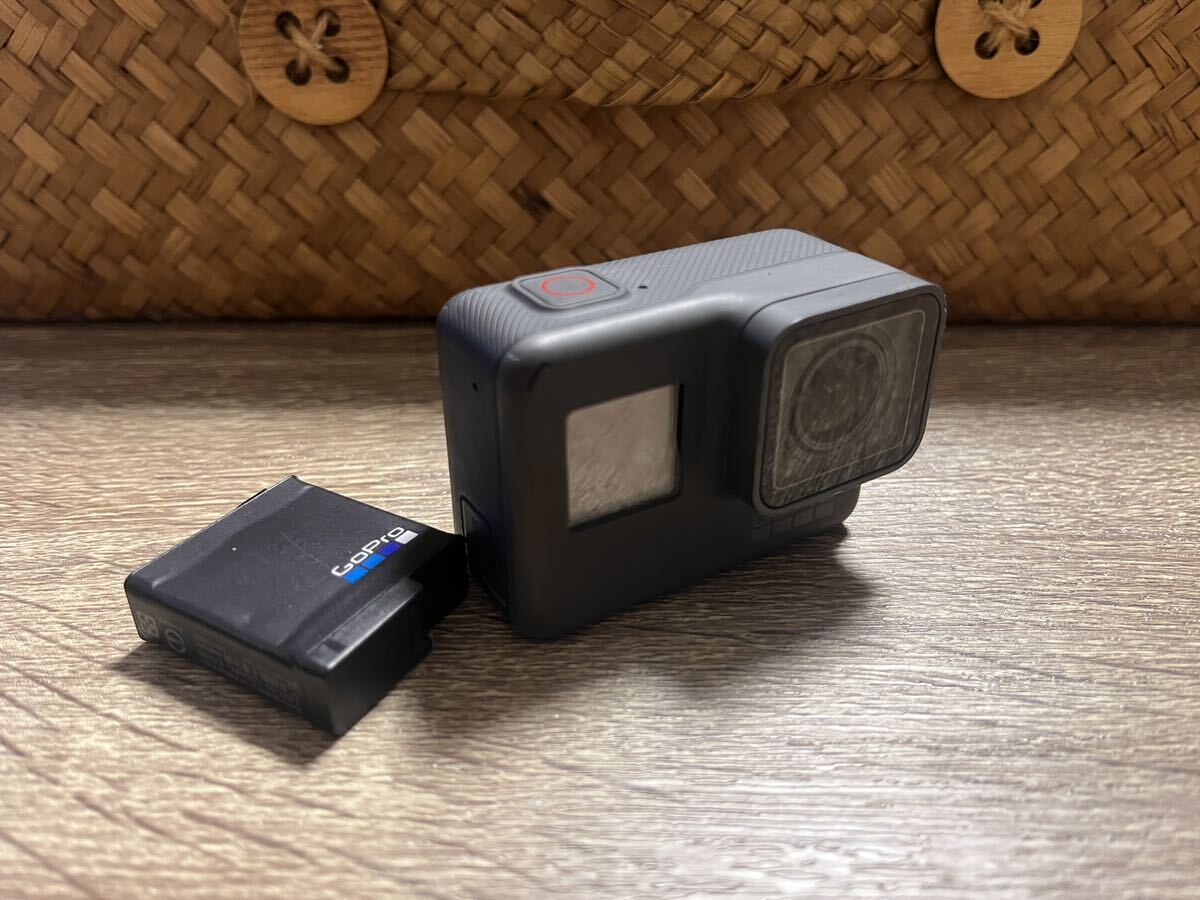 GoPro HERO5 Black 4K アクションカメラ ウェアラブルカメラ ゴープロ ツーリング バイク サーフィン 旅行 ゴールデンウィーク前発送可能の画像3