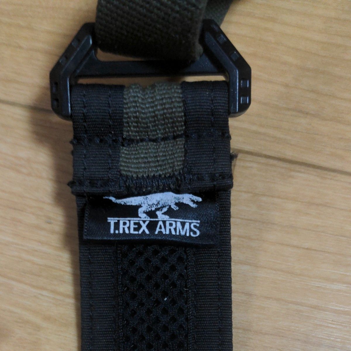 実物T-REX ARMS スリング　RG