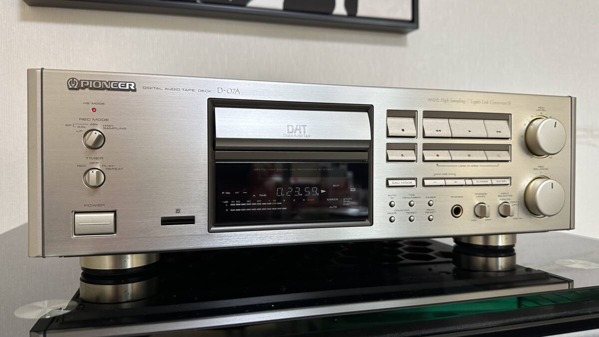 Pioneer パイオニア D-07A Digital Audio Tape Deck デジタル オーディオ テープデッキ 現状品 の画像1