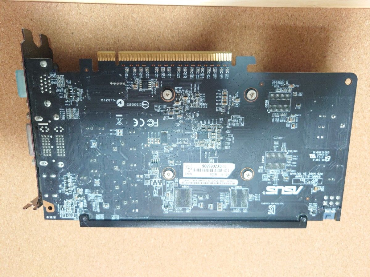 グラフィックボード ASUS GT650TI-1GD5