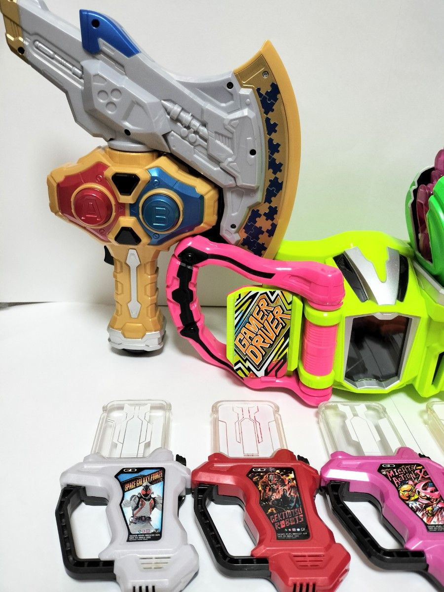 仮面ライダーエグゼイド DXゲーマドライバー マイティアクションx ガシャット バンダイ