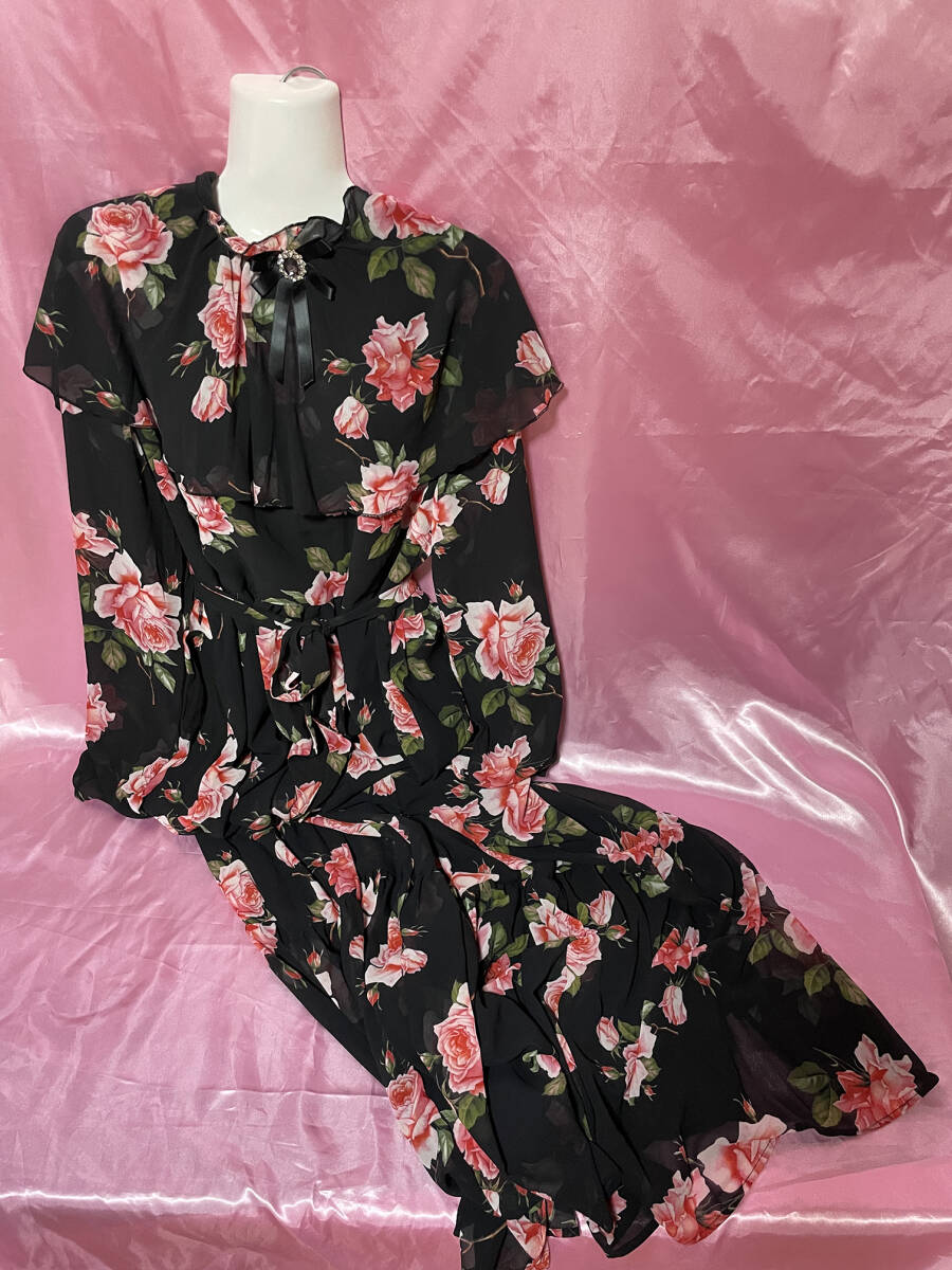  chiffon . floral print. One-piece unused XL size 