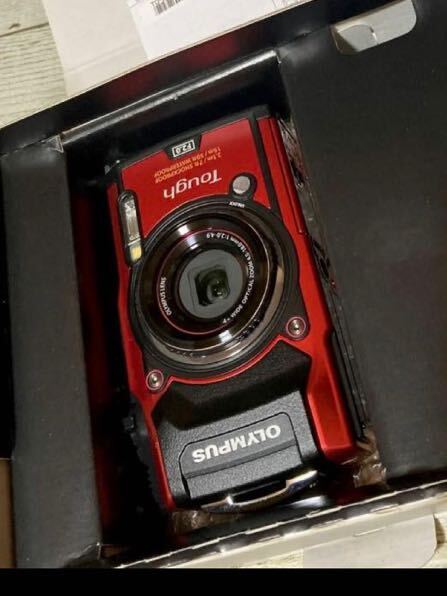 OLYMPUS Tough TG-5 RED（レッド） オリンパス デジカメ 美品の画像1